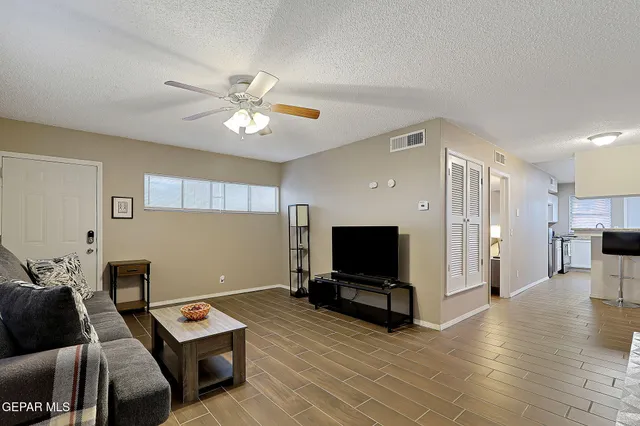 $344,000 | 3125 Hamilton Avenue, El Paso, TX 79930