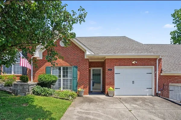 $290,000 | 221 Wyndom Court, Goodlettsville, TN 37072