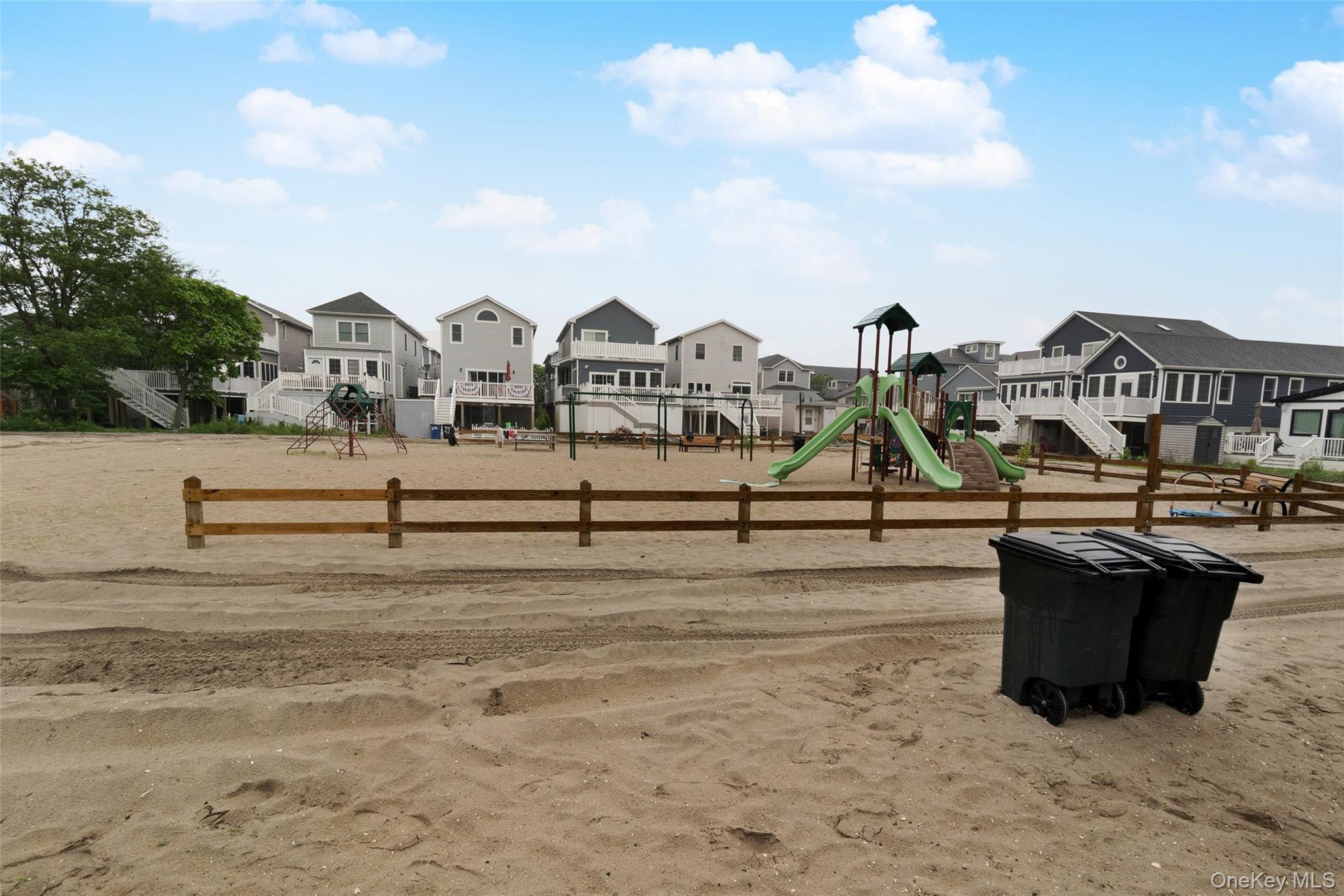 32 Janet Lane Queens, NY 11697 - Photo 24 of 27