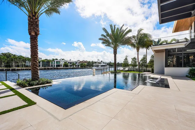 $31,750,000 | 1520 Royal Palm Way, Boca Raton, FL 33432