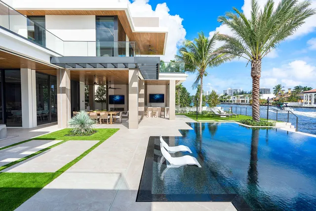$31,750,000 | 1520 Royal Palm Way, Boca Raton, FL 33432