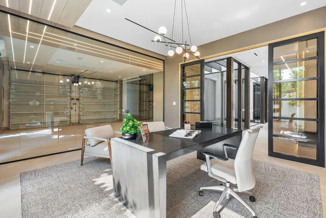 $31,750,000 | 1520 Royal Palm Way, Boca Raton, FL 33432