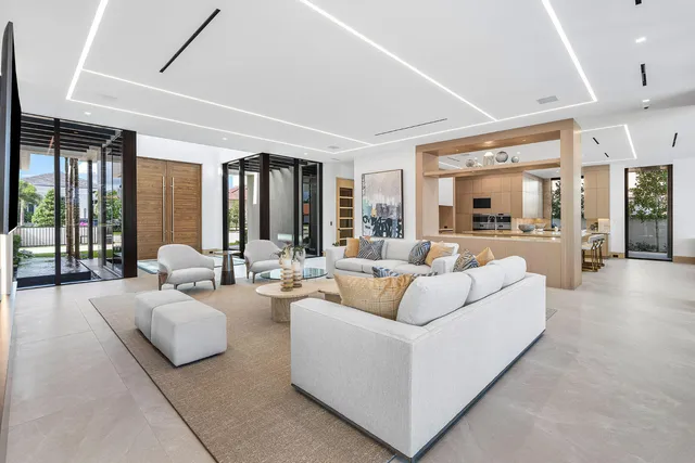 $31,750,000 | 1520 Royal Palm Way, Boca Raton, FL 33432