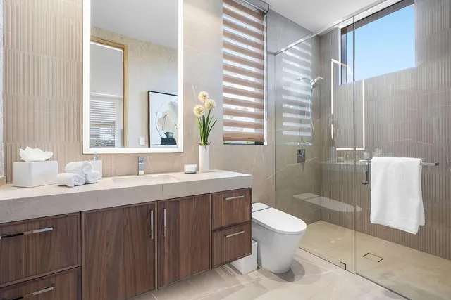 $31,750,000 | 1520 Royal Palm Way, Boca Raton, FL 33432