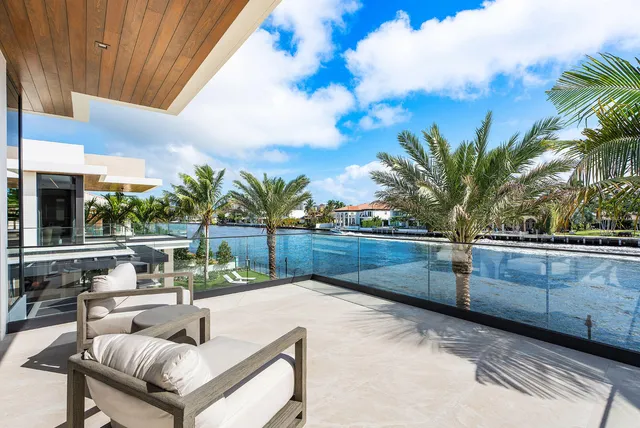 $31,750,000 | 1520 Royal Palm Way, Boca Raton, FL 33432