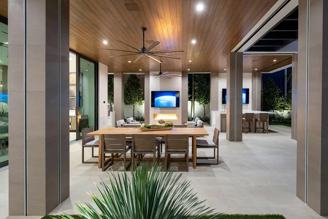 $31,750,000 | 1520 Royal Palm Way, Boca Raton, FL 33432