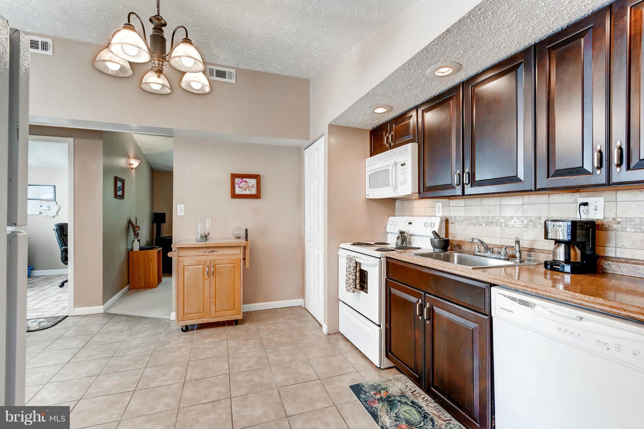 315 Flying Point Road Edgewood, MD 21040 - Photo 11 of 30 Kitchen