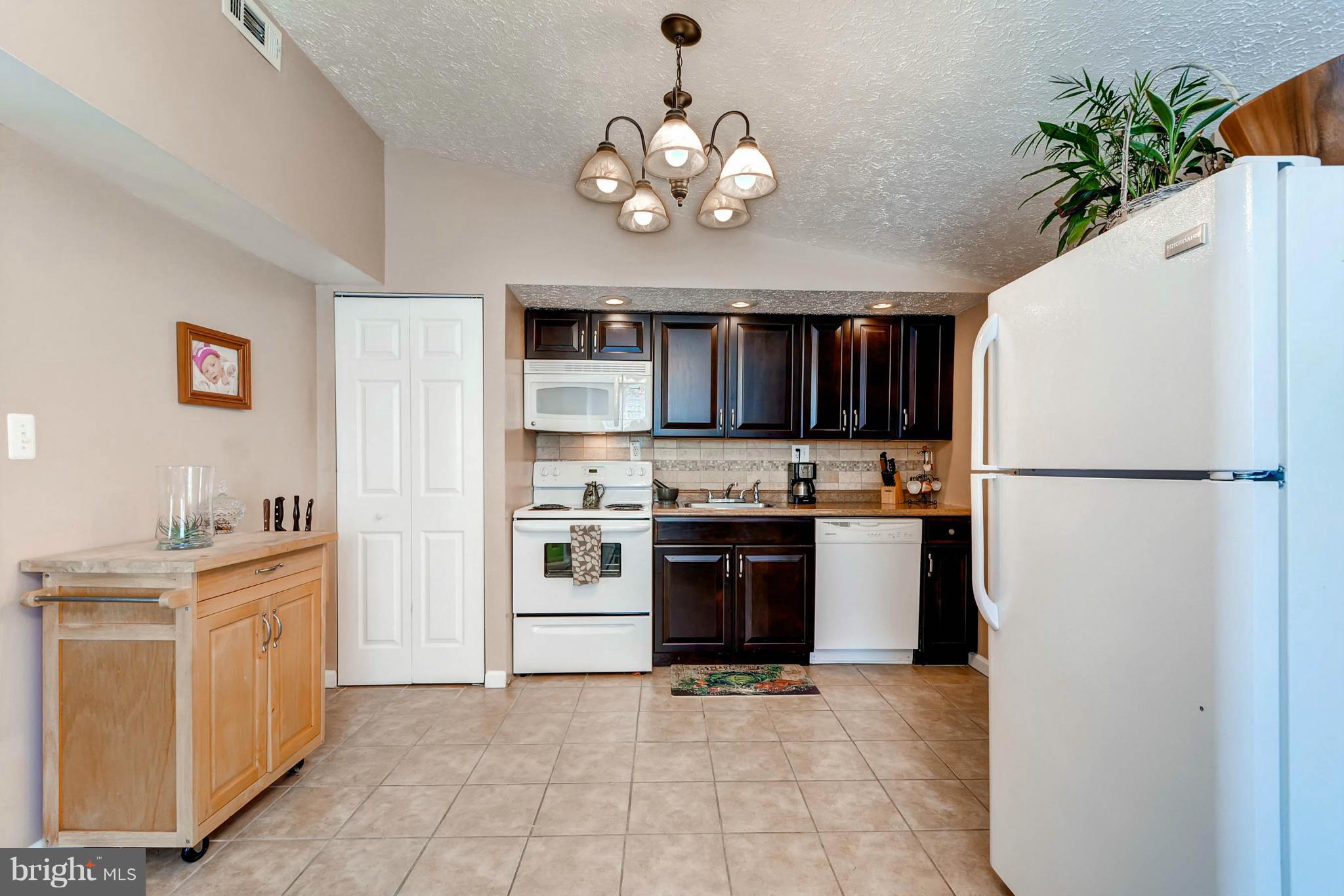 315 Flying Point Road Edgewood, MD 21040 - Photo 12 of 30 Kitchen