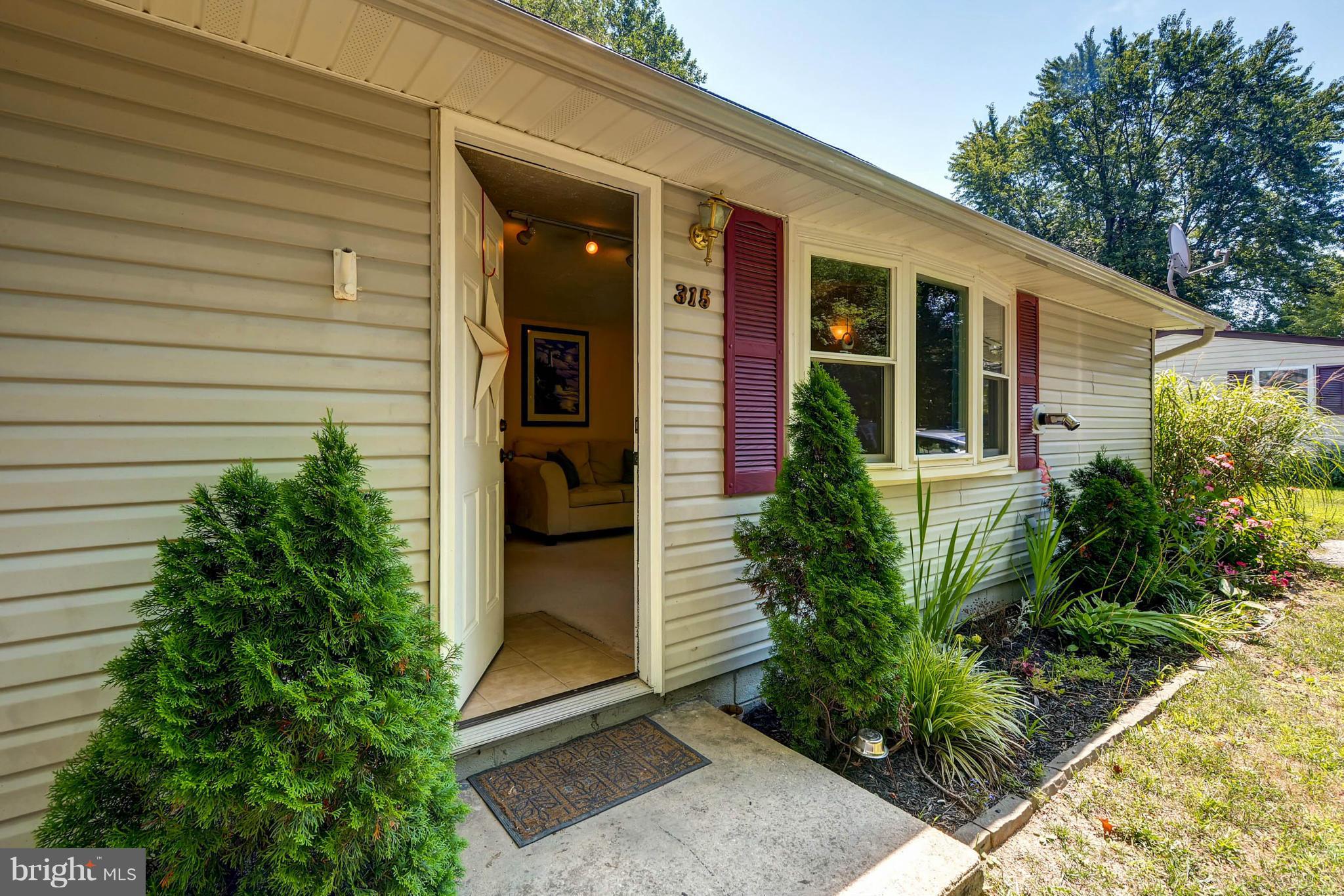 315 Flying Point Road Edgewood, MD 21040 - Photo 3 of 30 Exterior (Front)