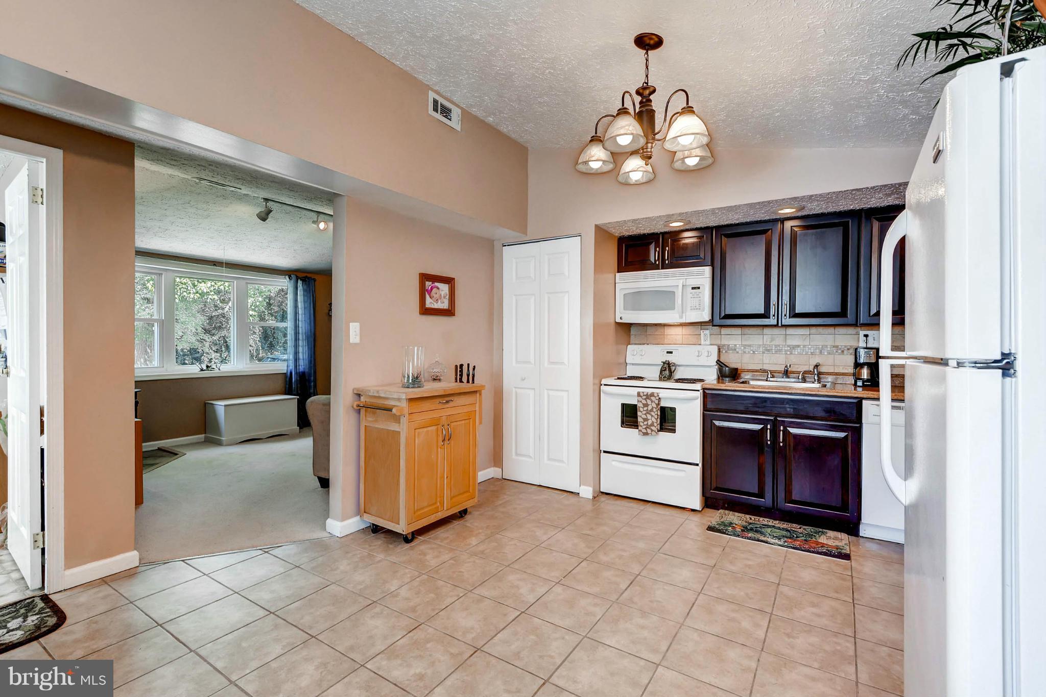315 Flying Point Road Edgewood, MD 21040 - Photo 9 of 30 Kitchen
