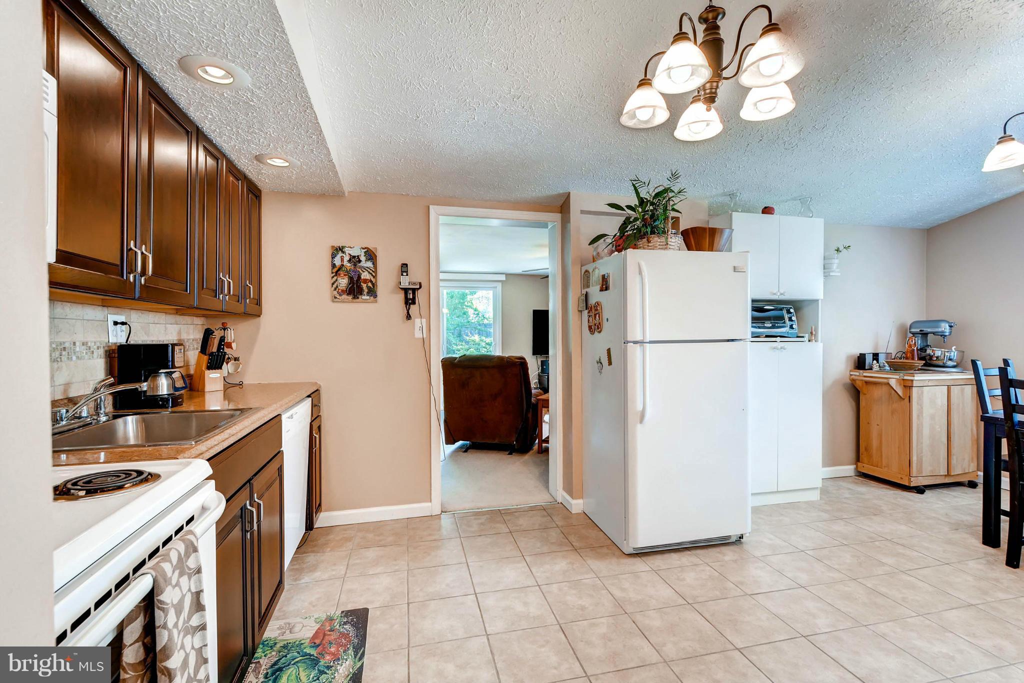 315 Flying Point Road Edgewood, MD 21040 - Photo 10 of 30 Kitchen