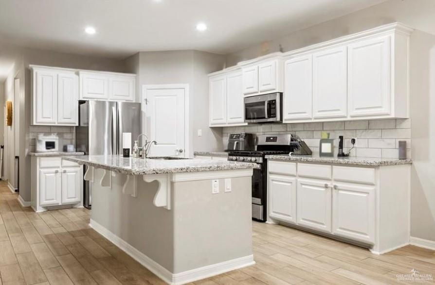 6332 Cascada Bnd Road McAllen, TX 78504 - Photo 4 of 34