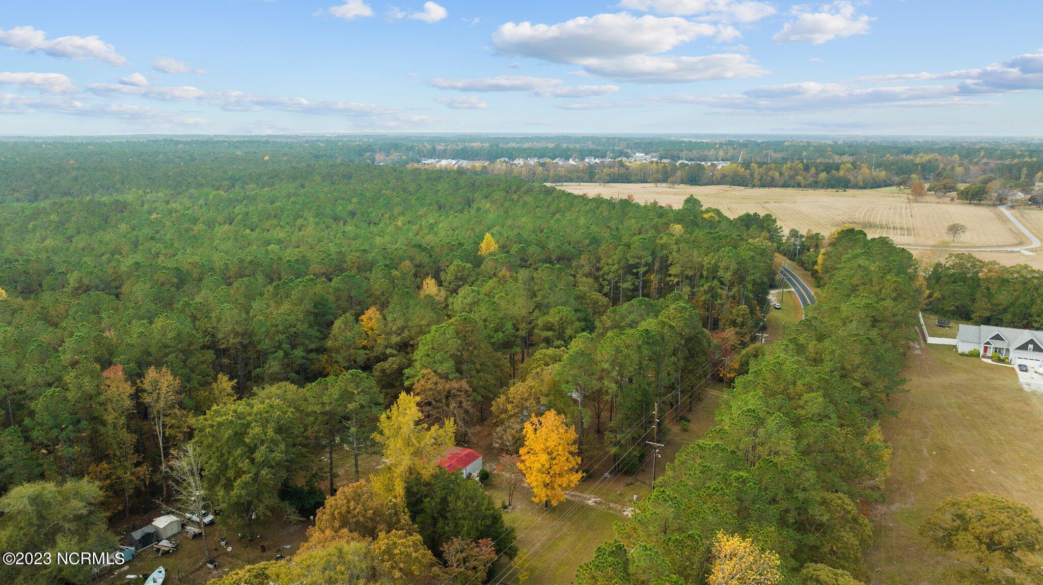 604 Old Church Road Swansboro, NC 28584 - Photo 8 of 18 604 Old Church Rd