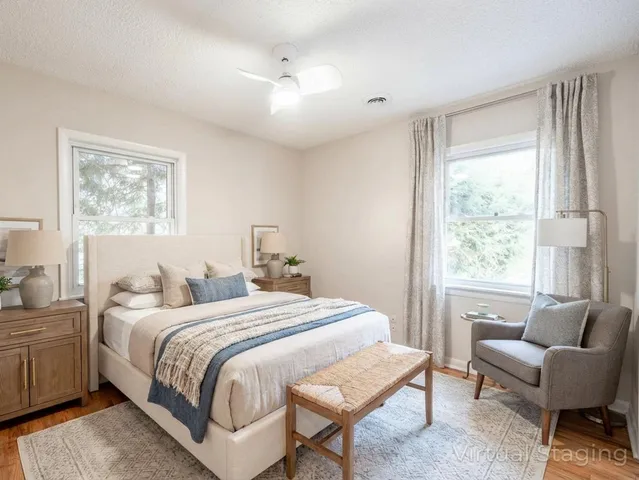 $344,900 | 1110 South Gables Boulevard, Wheaton, IL 60189