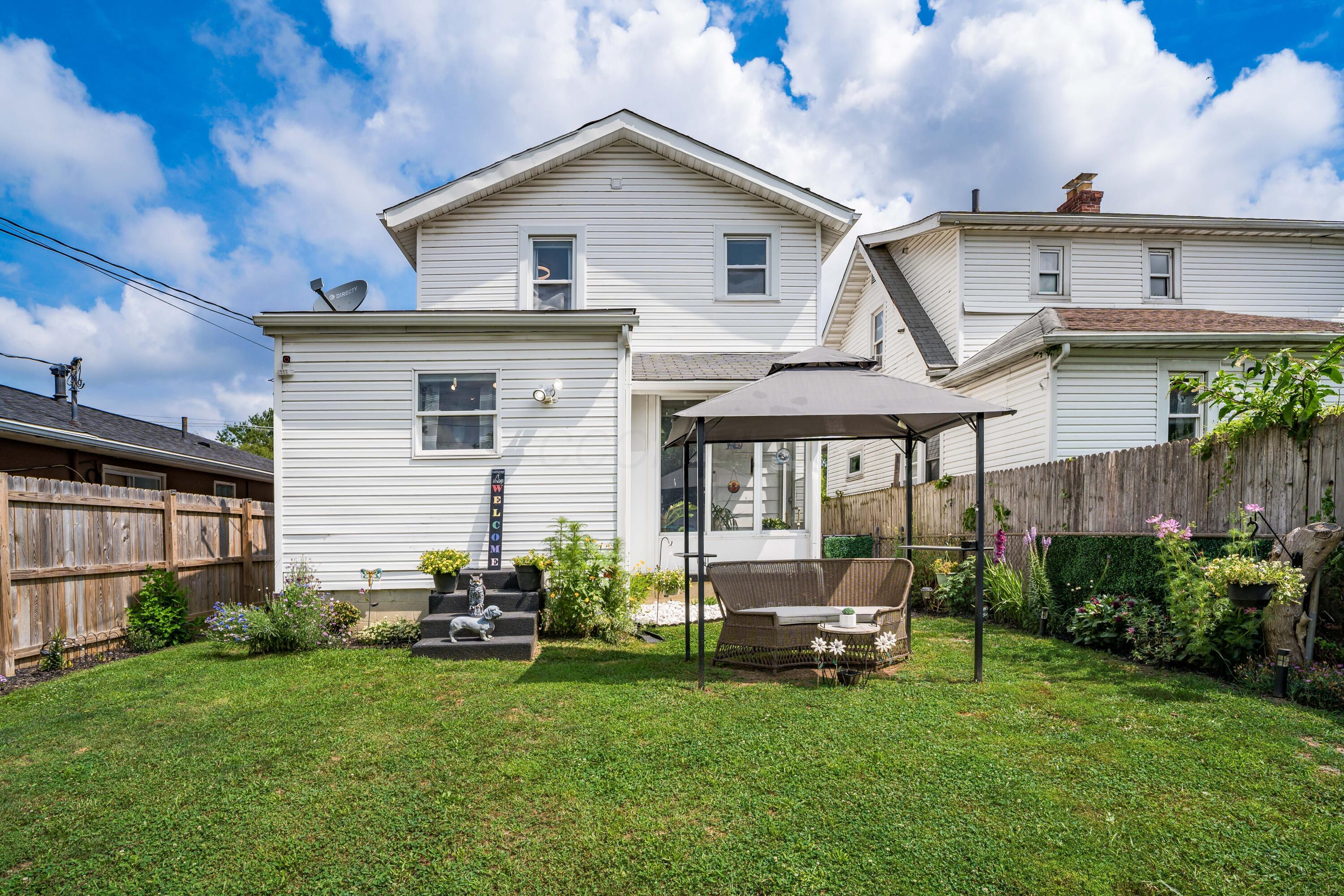 1581 East Weber Road Columbus, OH 43211 - Photo 40 of 41 You're going to love it here.