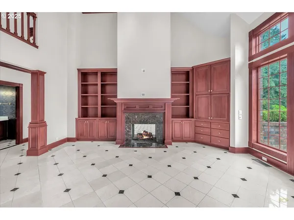 $1,119,000 | 29611 Old Rainier Road, Rainier, OR 97048