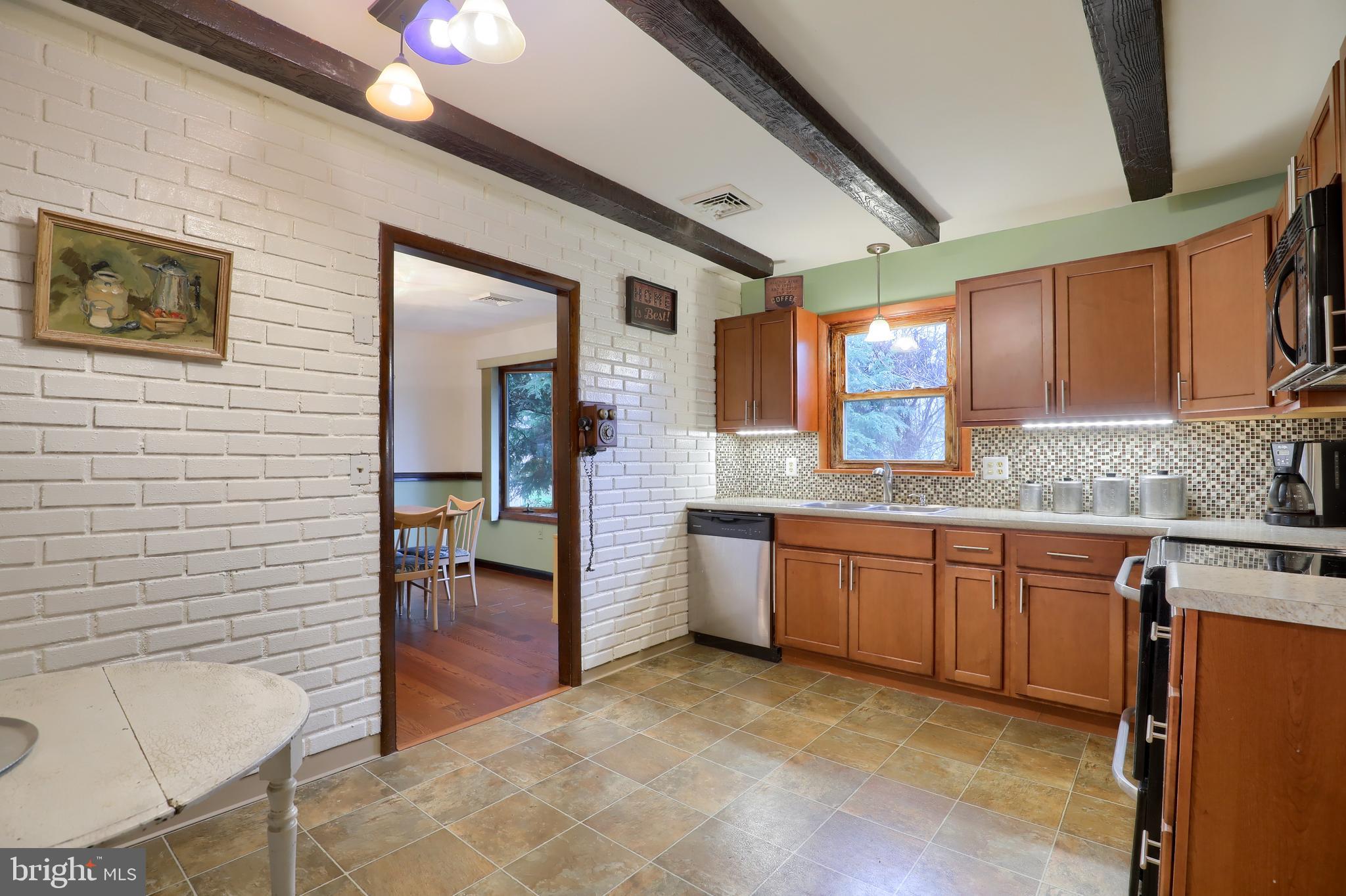 13 Bunker Hill Road Stevens, PA 17578 - Photo 16 of 39 Kitchen