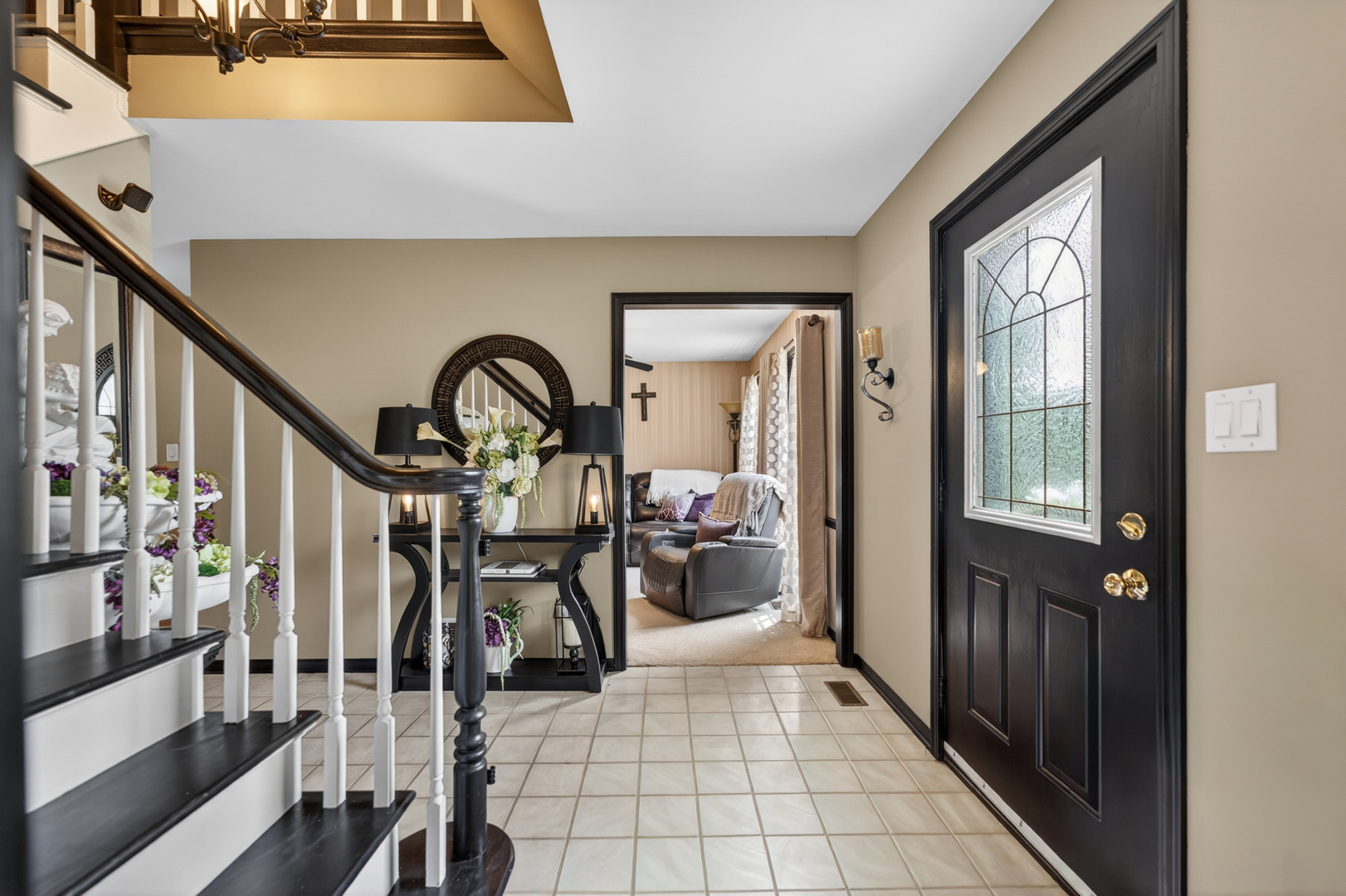 S775 Madison Street Winfield, IL 60190 - Photo 5 of 82
