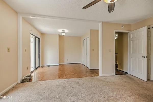 $255,000 | 605 Redstone Drive, Unit 21, Bristol, TN 37620