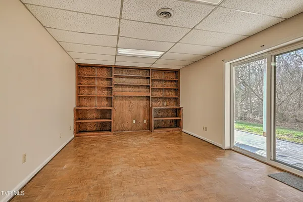 $255,000 | 605 Redstone Drive, Unit 21, Bristol, TN 37620