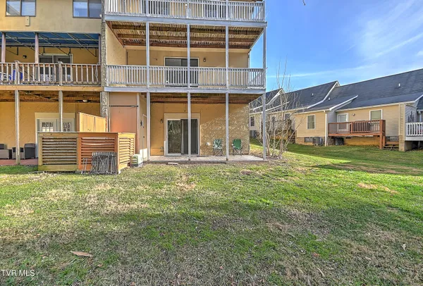 $255,000 | 605 Redstone Drive, Unit 21, Bristol, TN 37620