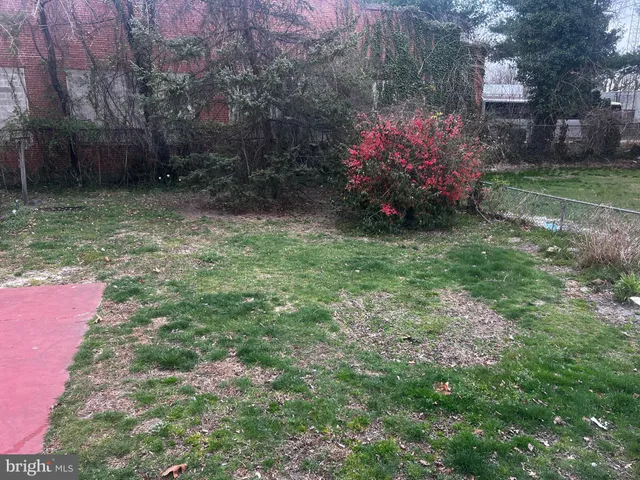 $2,400 | 125 Tilton Street, Hammonton, NJ 08037