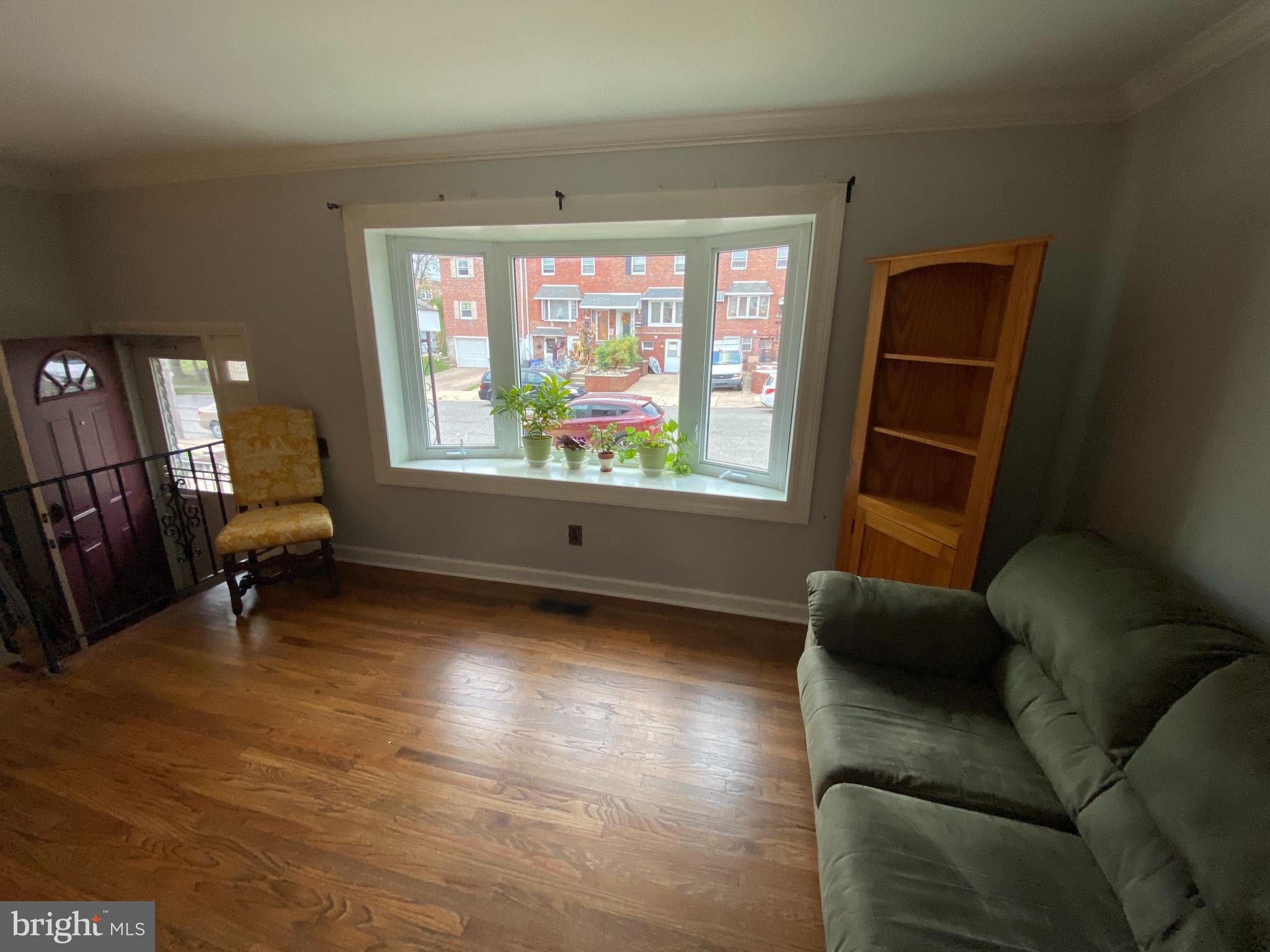 12613 Ramer Road Philadelphia, PA 19154 - Photo 17 of 51 The other side of the living room