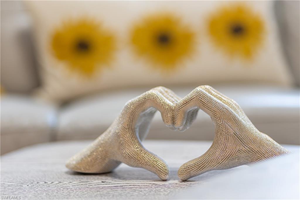 806 97th Avenue North Naples, FL 34108 - Photo 23 of 27