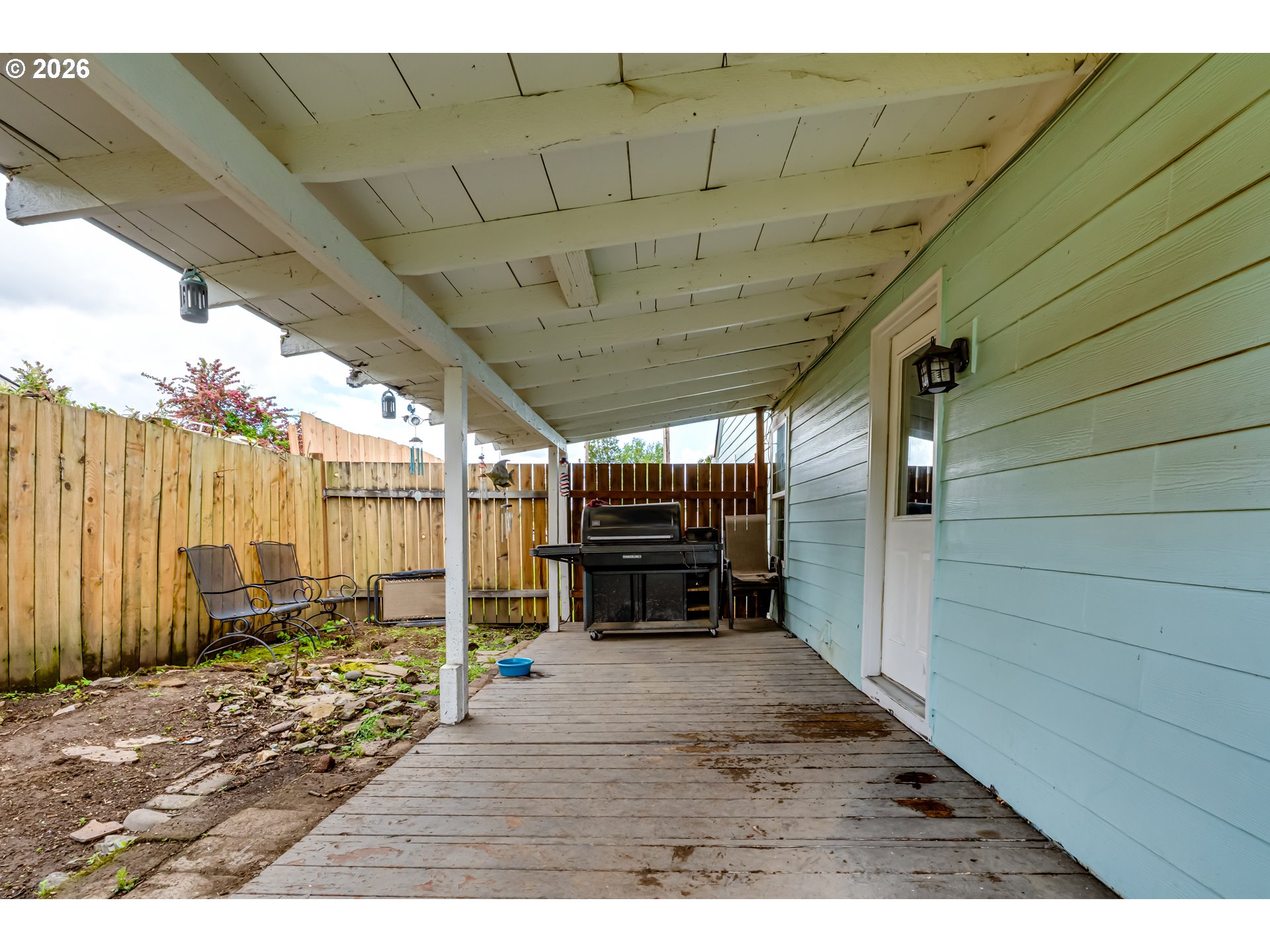 525 21st Street Springfield, OR 97477 - Photo 32 of 33 a view of outdoor space