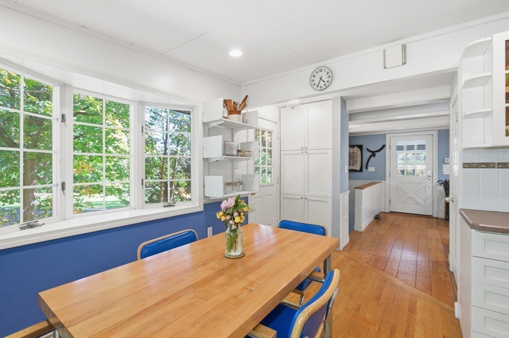 589 Brush Hill Road Milton, MA 02186 - Photo 13 of 40