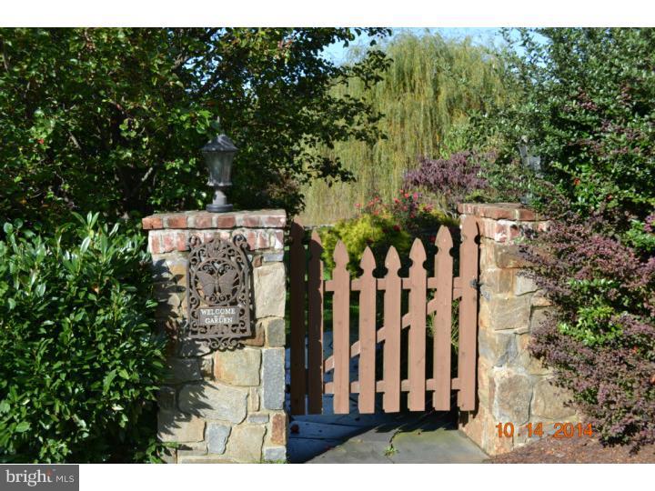 574 Convent Road Aston, PA 19014 - Photo 3 of 24 Exterior Side