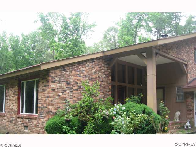 381 Edgar Road Hanover, VA 23069 - Photo 1 of 12 Exterior Front