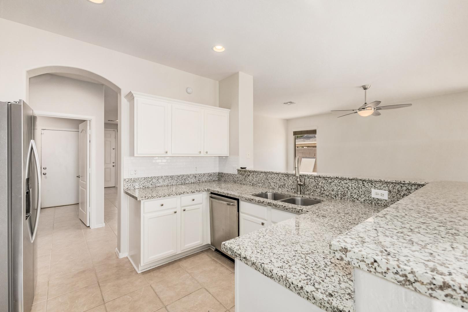 3494 East Hampton Lane Gilbert, AZ 85295 - Photo 10 of 30 Photo #10