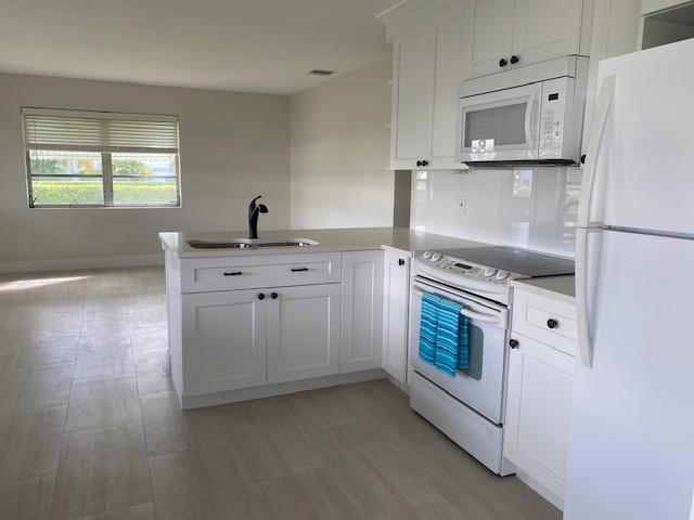 721 Ridge Road, Unit 9 Lantana, FL 33462 - Photo 14 of 30 ALL NEW APPLIANCES
