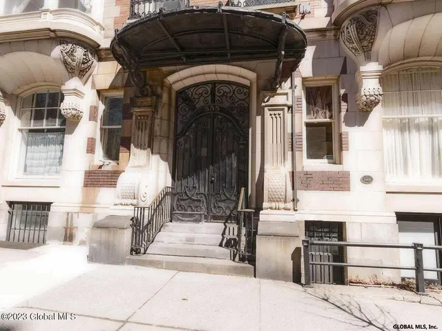 $22,200 | 355 State Street, Unit 3EF, Albany, NY 12210