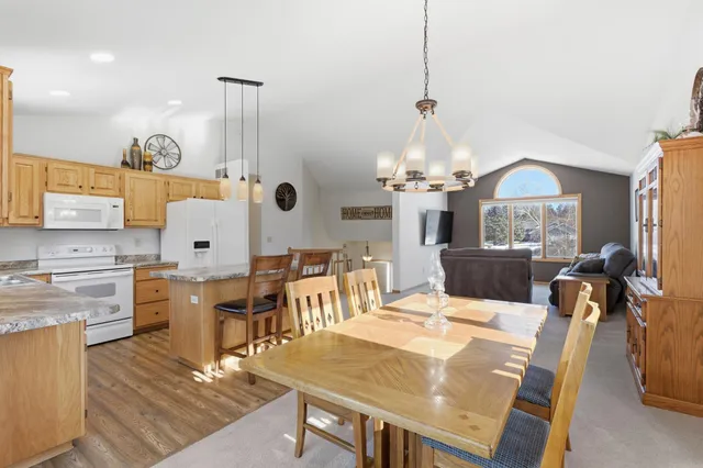 $589,000 | 602 Summerfield Circle, Hudson, WI 54016