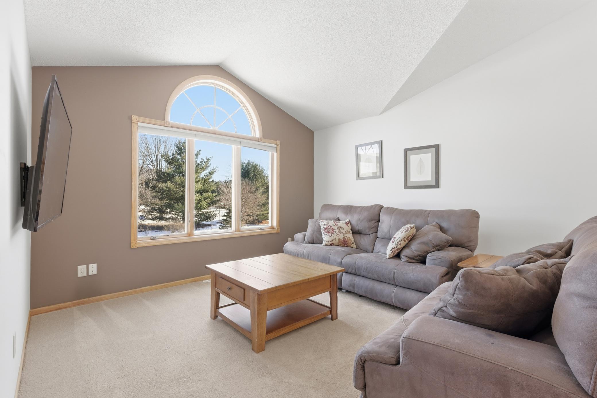 602 Summerfield Circle Hudson, WI 54016 - Photo 9 of 42