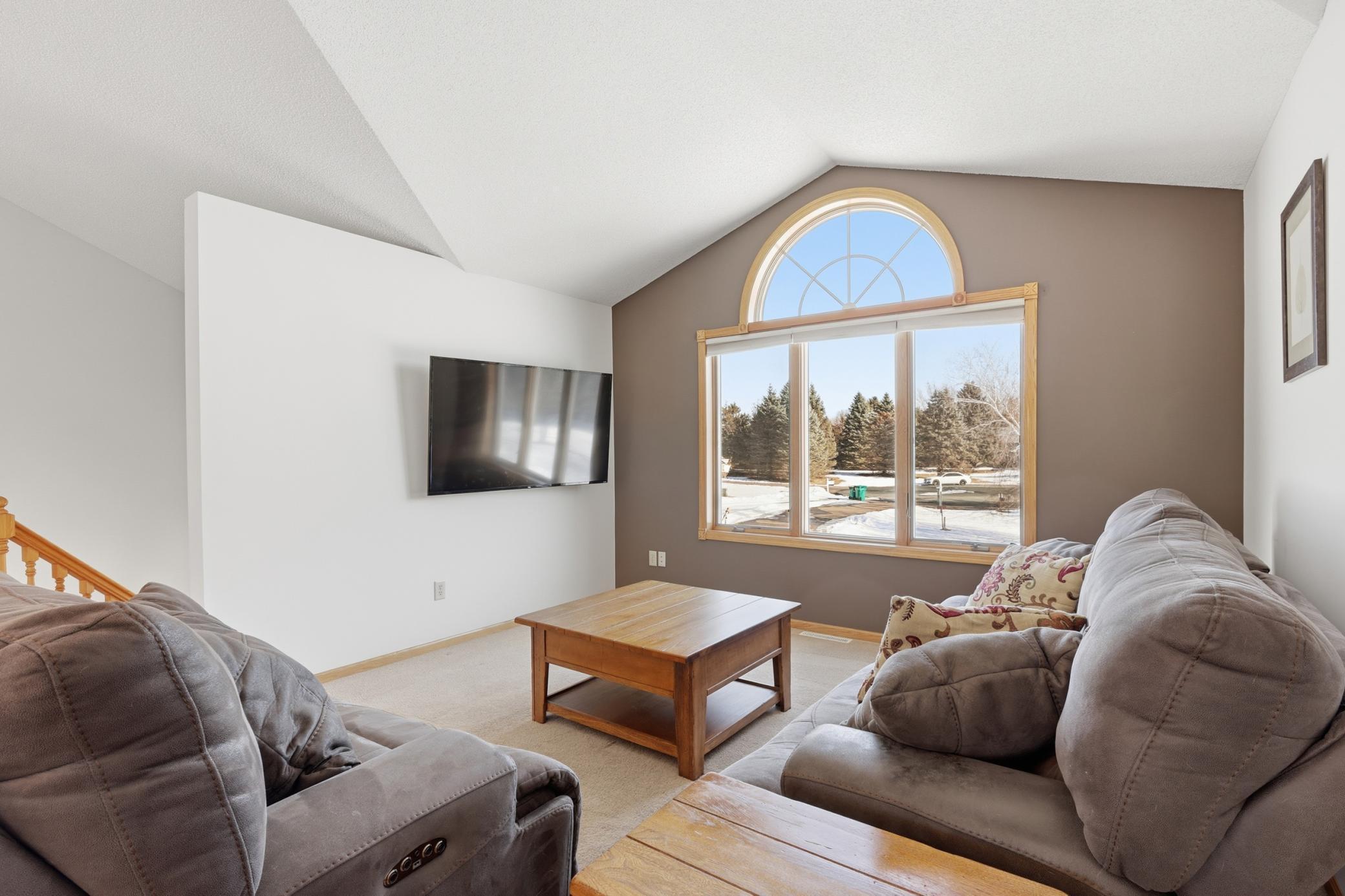 602 Summerfield Circle Hudson, WI 54016 - Photo 10 of 42