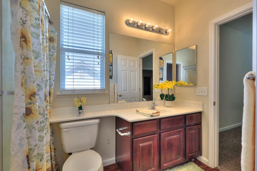 6801 Varni Way Hughson, CA 95326 - Photo 54 of 70