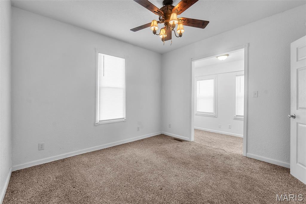 401 North 3rd Street Chaffee, MO 63740 - Photo 11 of 23