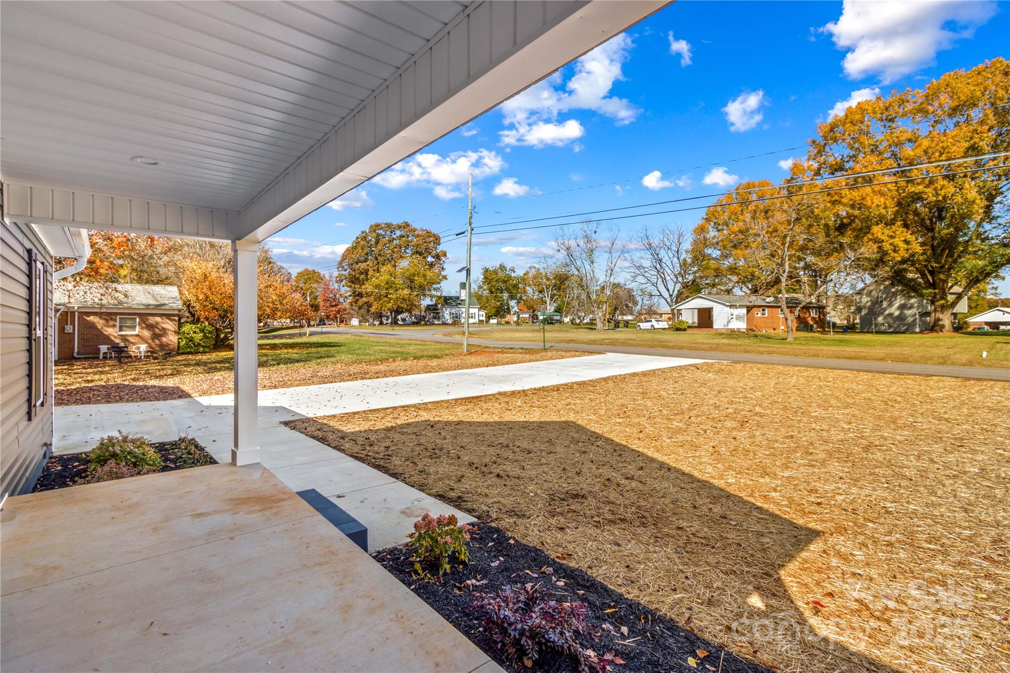 1910 Joe Road Statesville, NC 28625 - Photo 3 of 36 Gallery Image 3