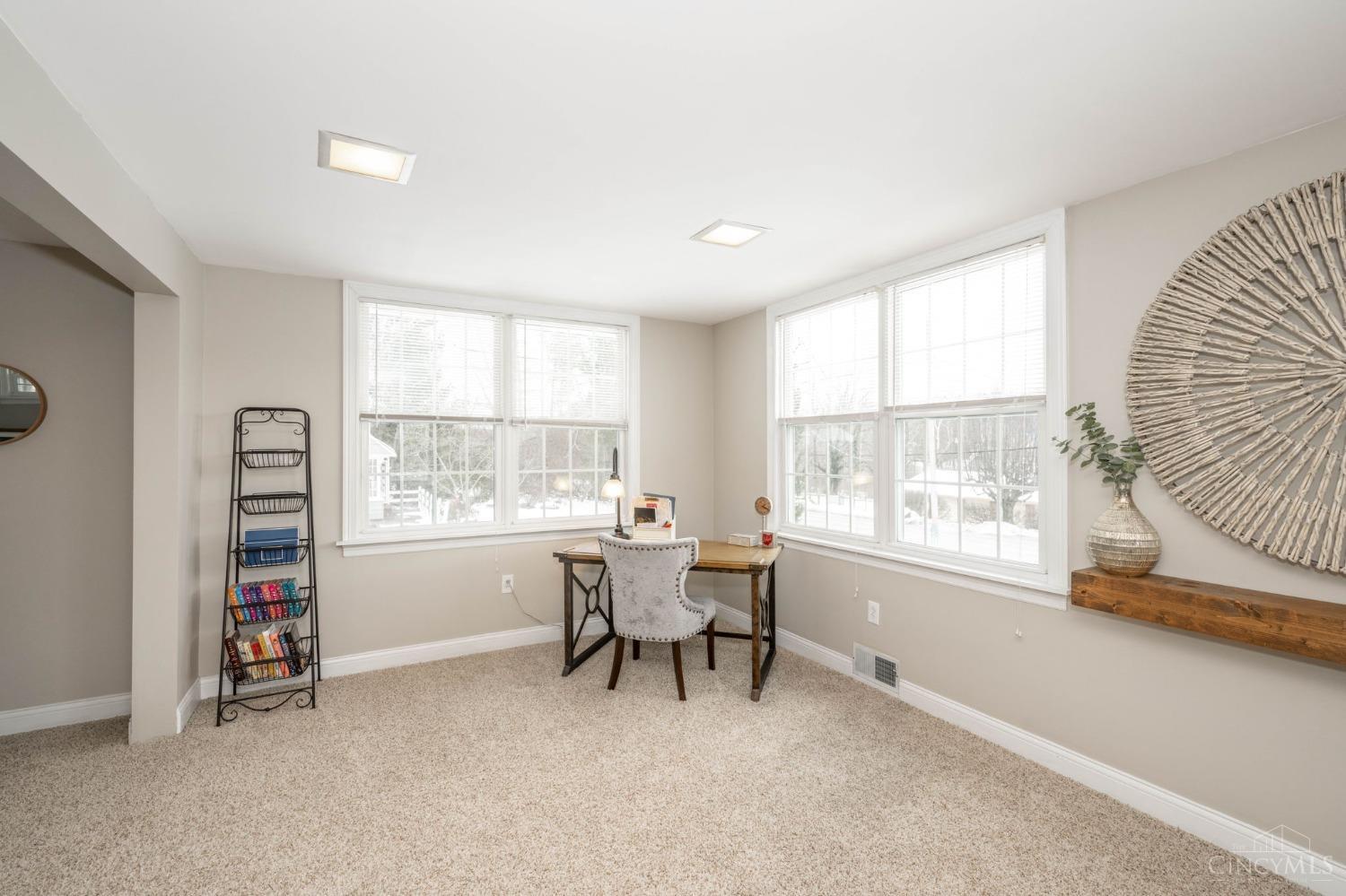 8246 Camargo Road Madeira, OH 45243 - Photo 6 of 38 Gallery Image 6