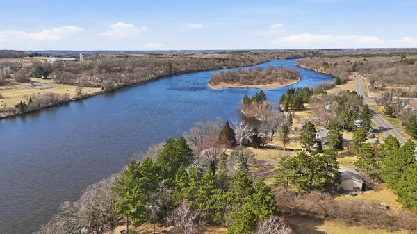 $389,900 | 12096 Hillton Road, Little Falls, MN 56345