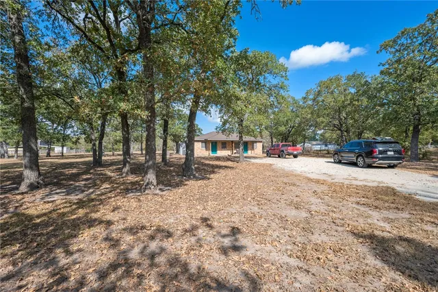$1,000 | 4948 Schehin Road, College Station, TX 77845