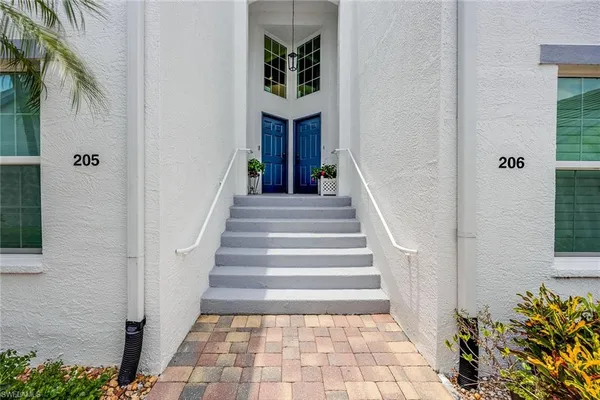 $6,500 | 5963 Sand Wedge Lane, Unit 205, Naples, FL 34110