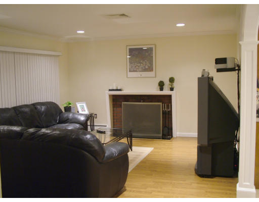 76 Andover Street Georgetown, MA 01833 - Photo 5 of 14 Gallery Image 5