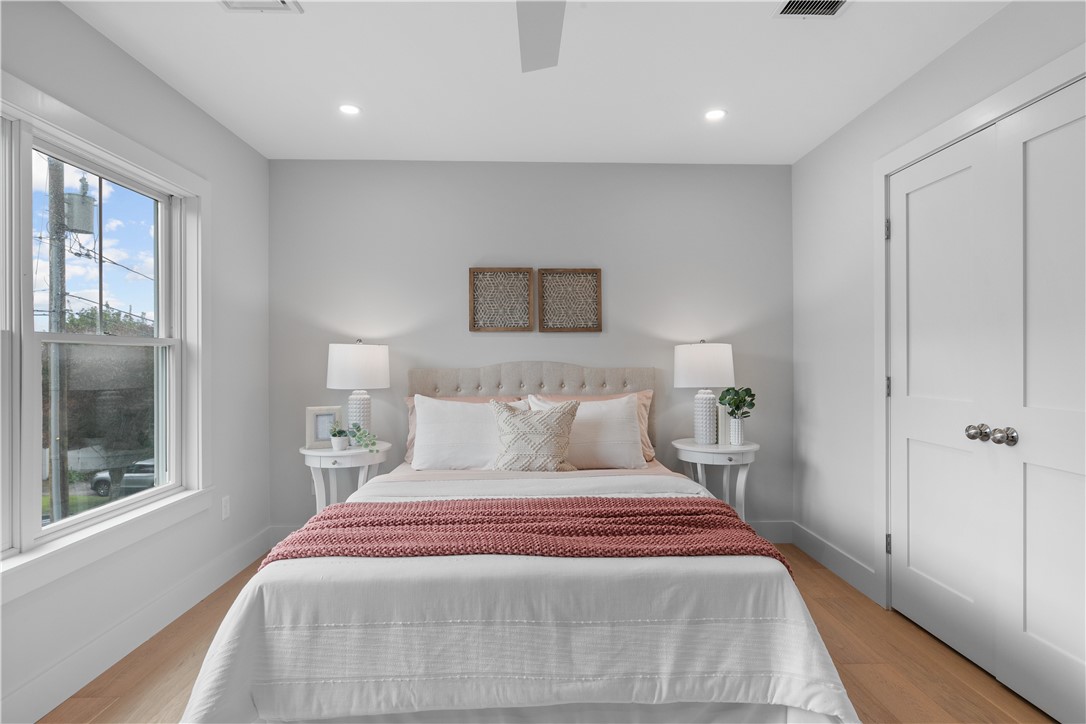 24 Perry Avenue Middletown, RI 02842 - Photo 20 of 36