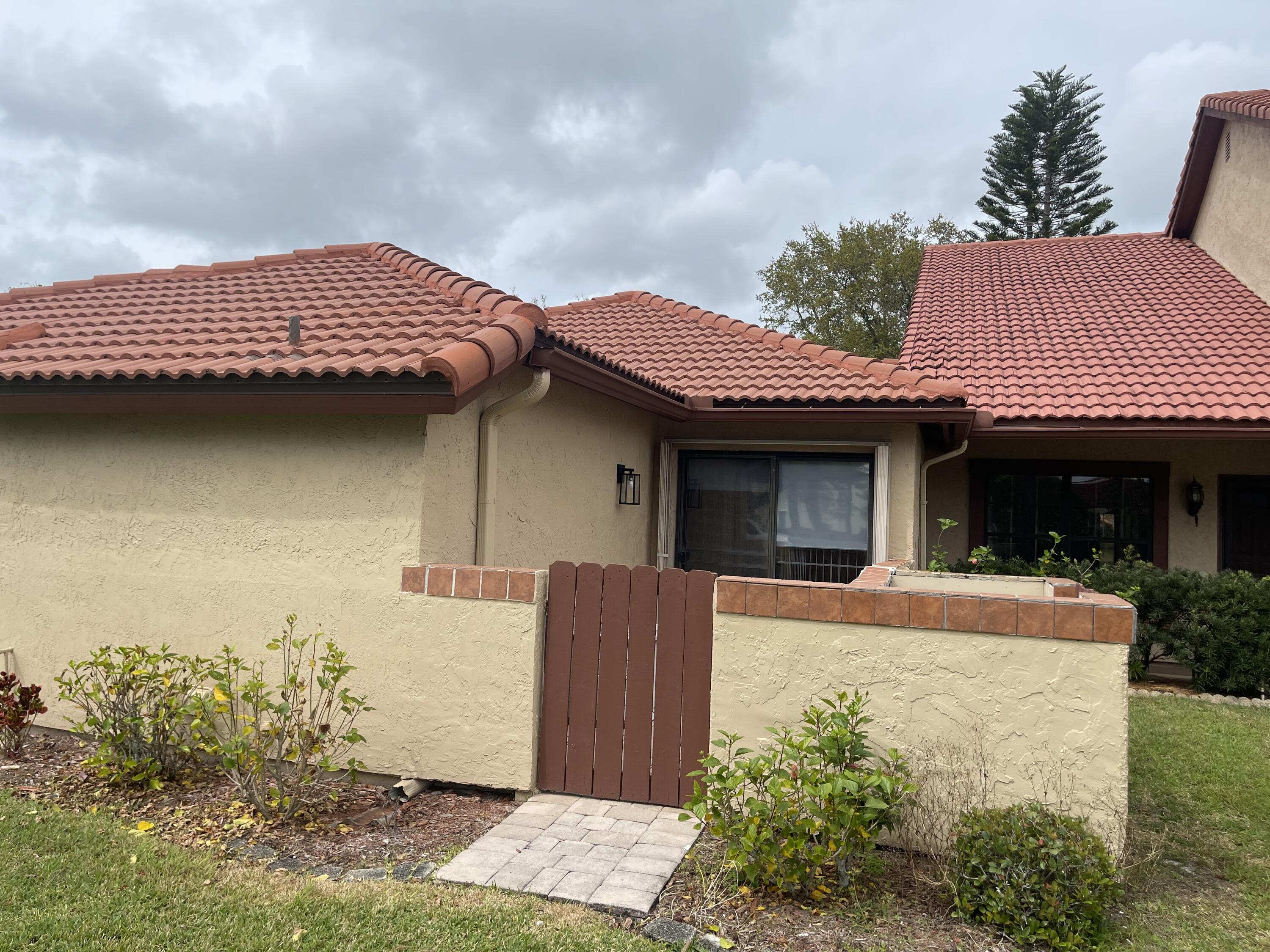 1619 Avery Road Northeast Palm Bay, FL 32905 - Photo 8 of 48 IMG_2543