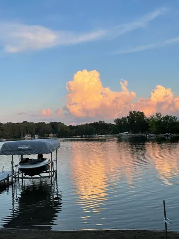 $474,900 | 3389 Mary Ann Drive, Hillsdale, MI 49242