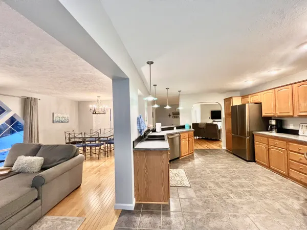 $450,000 | 3389 Mary Ann Drive, Hillsdale, MI 49242